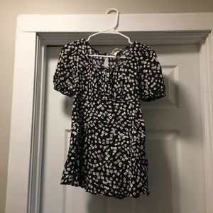 H&M Maternity blouse, 3/4 sleeve length.